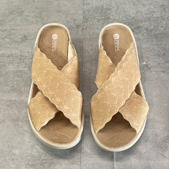 BZEES Women's Almond Sahara Washable Fabric Wedge Slide Sandals SZ 7 - Picture 3 of 7